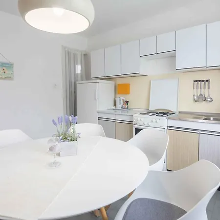 Apartamento In 7946
